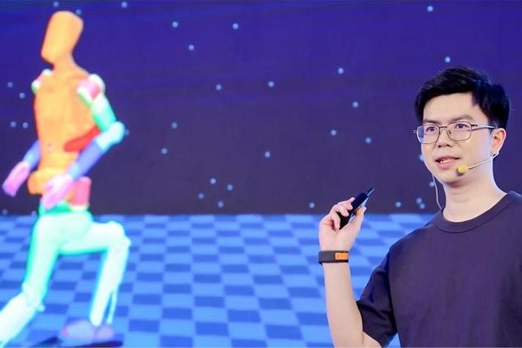天才少年稚晖君k1集团(体育股份有限公司)-十年品牌 值得信赖
机器人走路进场！AI模型做大脑，目标售价20万以内